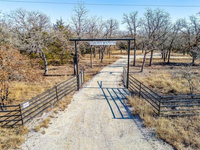 1014 Box 10 Rd, Sunset, TX, 76270