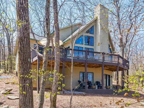 370 Timber Camp Dr, Wintergreen Resort, VA 22967