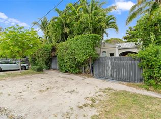 2280 SW 16th Ct, Miami, FL 33145