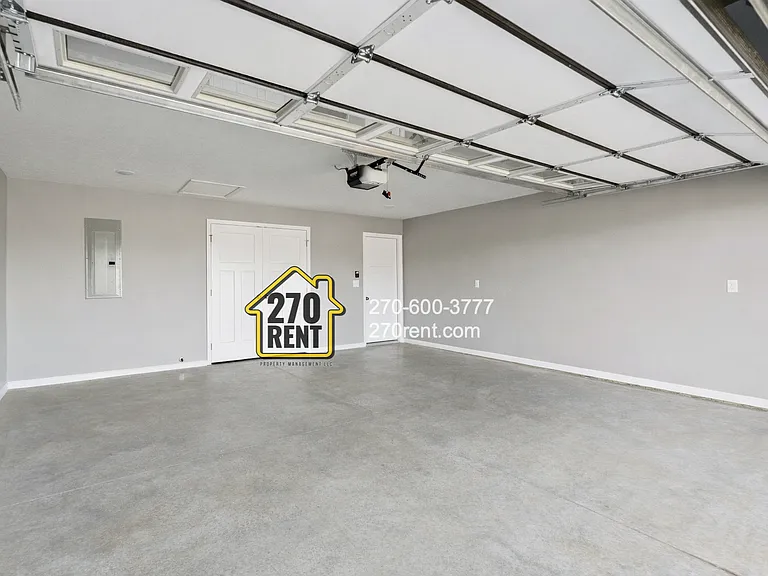 15 Paislynne Ct — Photo 32