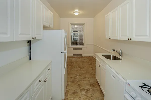 Rented by Halstead Real Estate | media 22