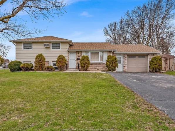 184 Harold Cull Dr, Kingsville, ON N9Y 3G1