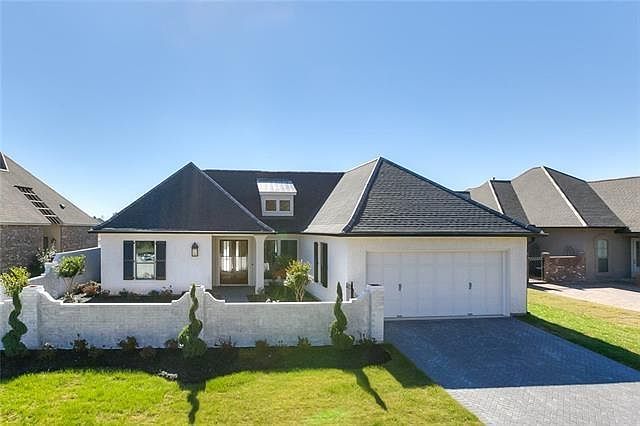 1st image of 443 N Corniche Du Lac Dr