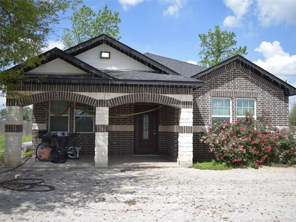 445 Road 5102 #J, Cleveland, TX 77327