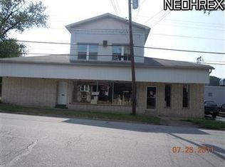 409 5th St, Struthers, OH 44471