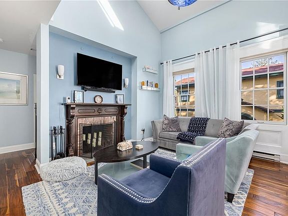 5th image of 75 Pelham St APT C