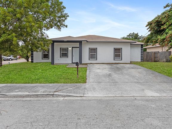 2nd image of 3011 Avenue M