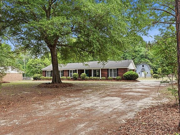 4th image of 1013 White Pond Rd