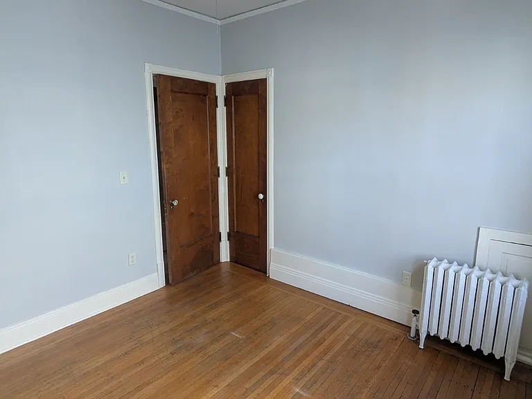 1917 Stevens Ave #4 — Photo 7