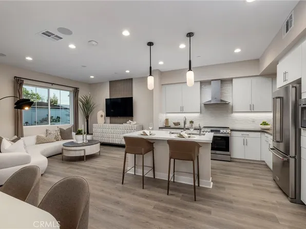 1311 Yannis Ct, El Cajon, CA 92019