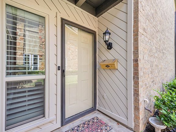 4th image of 2906 Wayside Dr