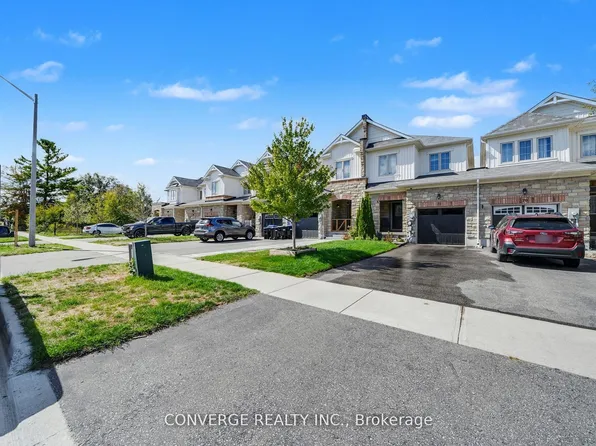 72 Greenwood Dr, Essa, ON L3W 0N5