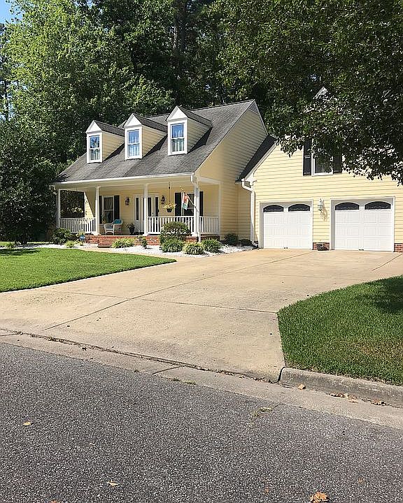1st image of 208 Granville Dr