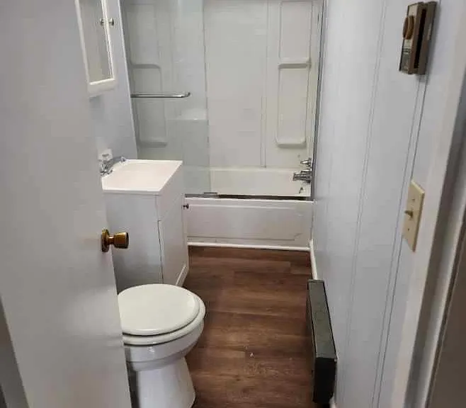3529 University Ave #4 — Photo 4