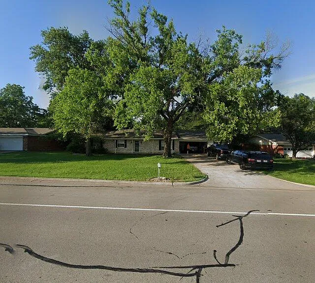 1708 Posey Ln — Photo 17