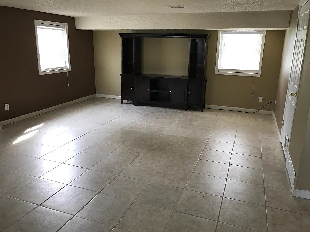 1102 NW Linden Street — Photo 4