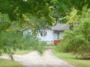 1235 S 8 Mile Rd, Midland, MI 48640