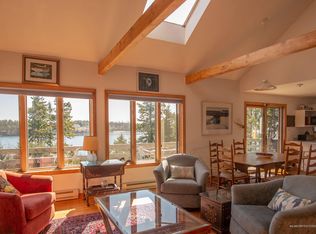 37 Proctor Dr, Chebeague Island, ME 04017