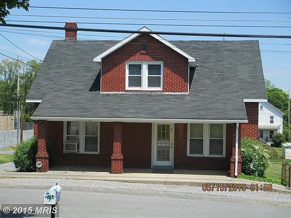 Exterior (Front)