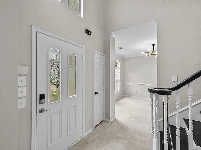 2421 Kittyhawk Dr — Photo 38