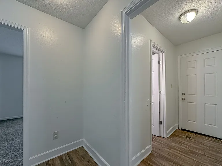 3735 Donovan Dr #A — Photo 13