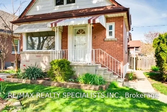 3 bed, $2,400 — Photo 4