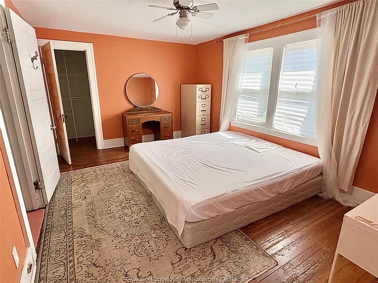 855 Edward Ave — Photo 22