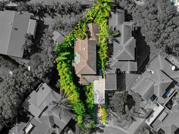 36 Hoku Pl, Paia, HI 96779