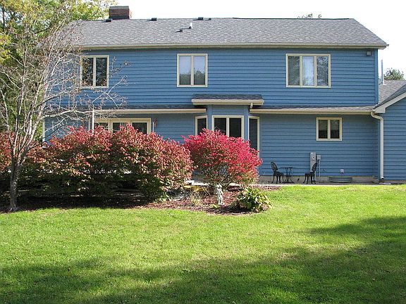 2nd image of 10437 W Prairie Ln