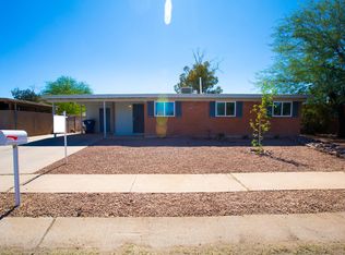 6982 E Nelson Dr, Tucson, AZ 85730