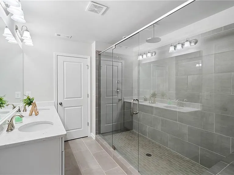 1302 Harris Way — Photo 25