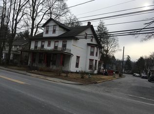 1127 W Main St, Stroudsburg, PA 18360