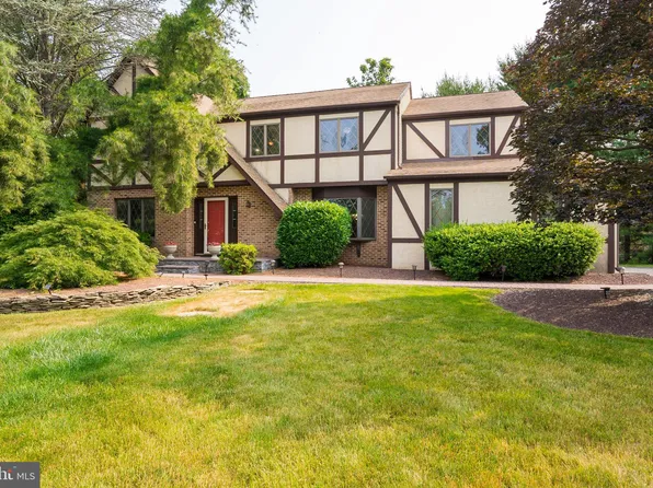 3 Randolph Ct, West Windsor, NJ 08550