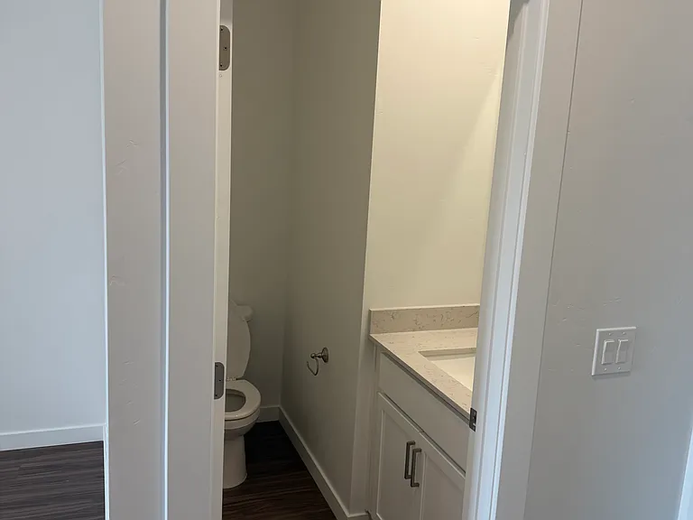 208 N Stratus Way — Photo 25