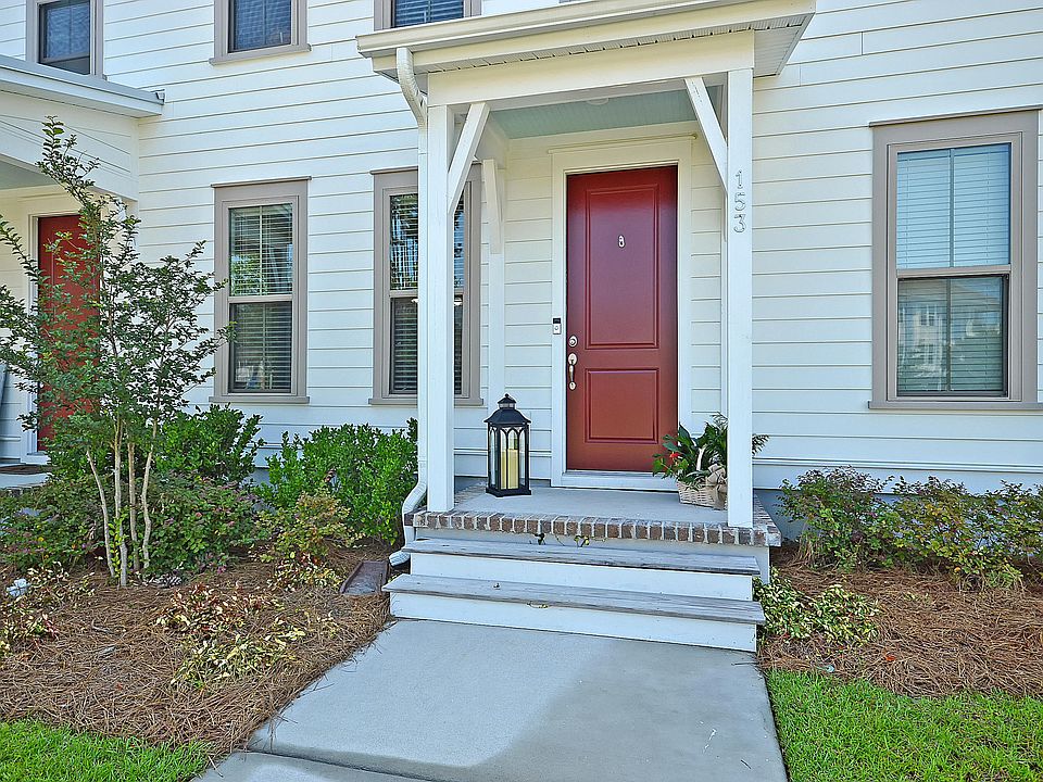 1st image of 153 Great Lawn Dr