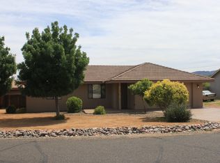 4570 E Geronimo Rd, Rimrock, AZ 86335