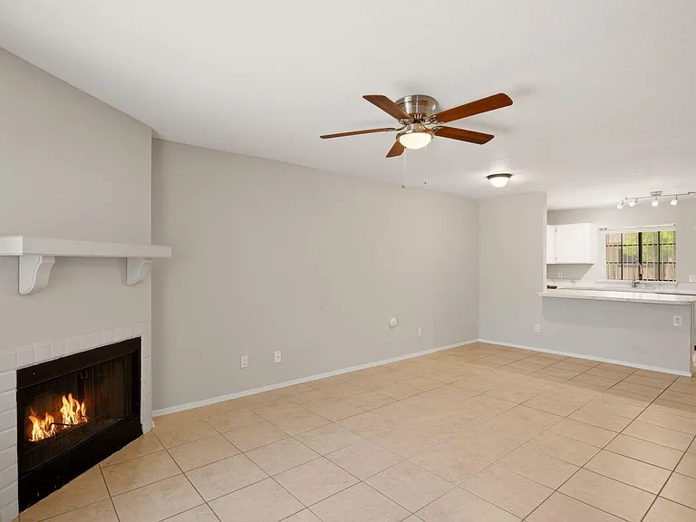 921 W University Dr #1231 — Photo 9