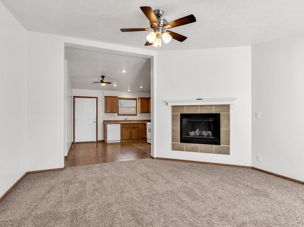 1327 Natalie St #1