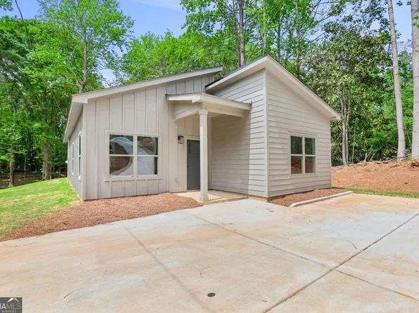150 Lincoln St, Hogansville, GA 30230