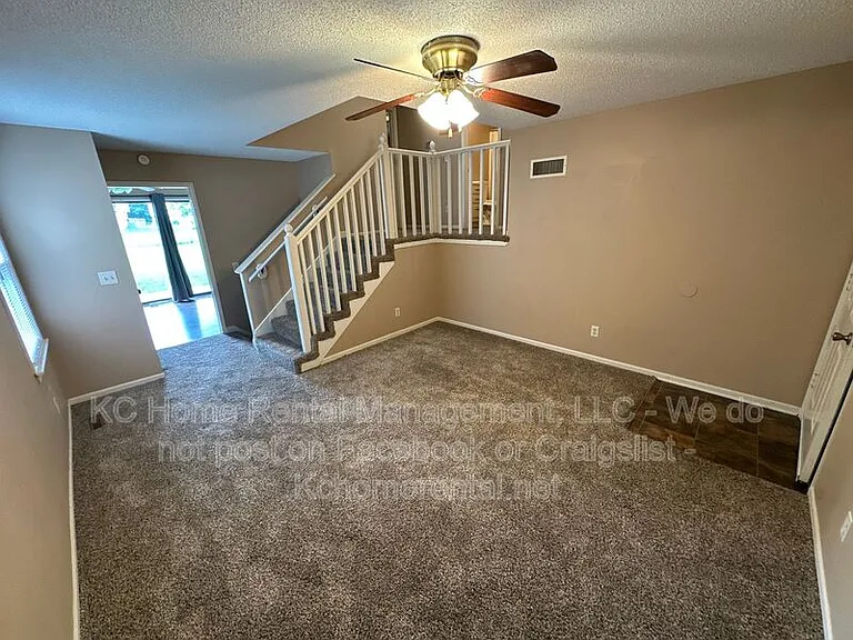 413 Lee Dr — Photo 9