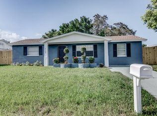 7104 Fox Hollow Dr, Port Richey, FL 34668