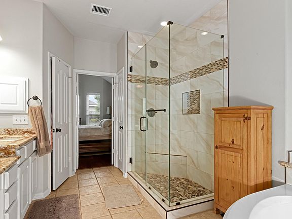 5th image of 2130 Water Way