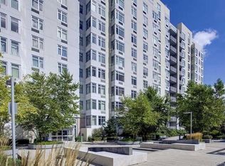 40 28 College Point Blvd #912, Flushing, NY 11354