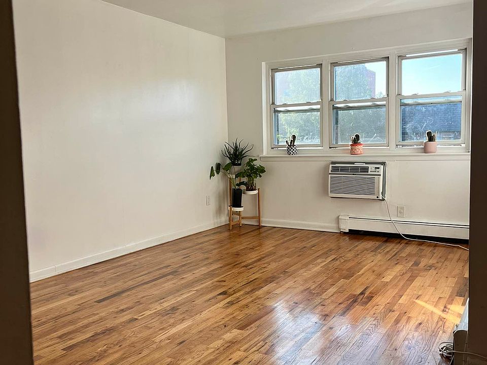 1st image of 25-59 46th St #3