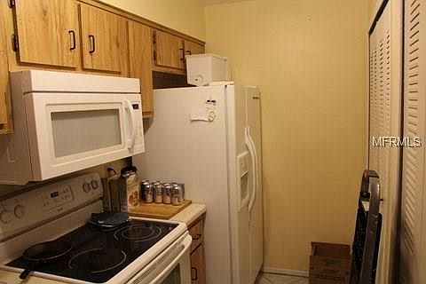 3rd image of 204 Northlake Dr #204