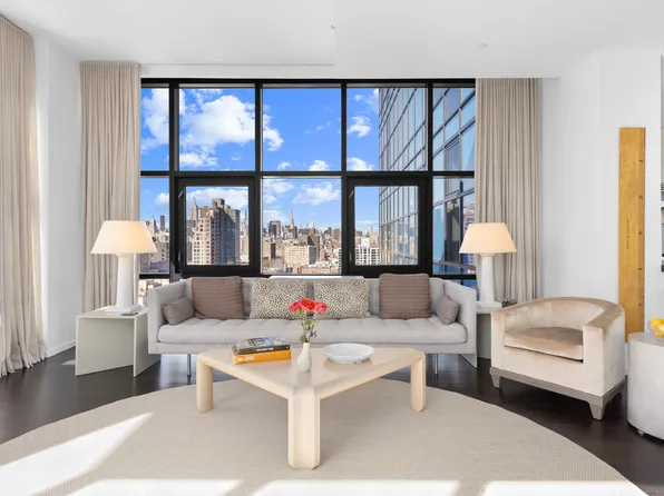 105 Norfolk Street 15 image 3 of 17