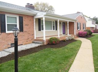 8204 Whistler Rd, Richmond, VA 23227