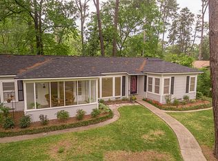 2128 Avenue P, Huntsville, TX 77340