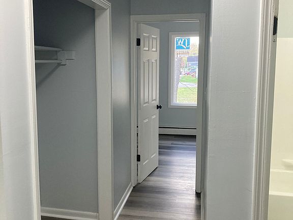 3rd image of 1187 Simmons Ave APT 3