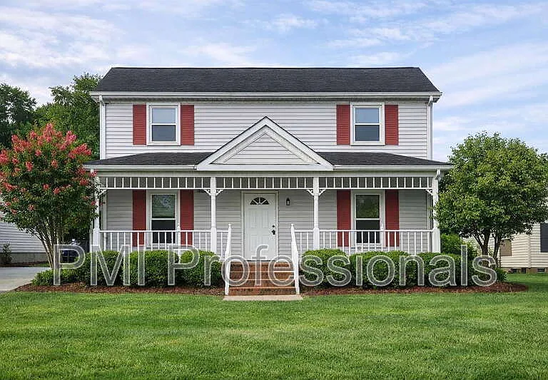3012 Towne Valley Rd — Photo 1